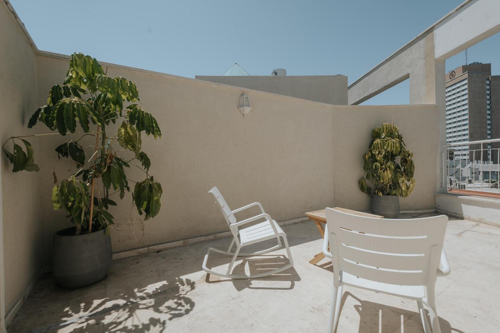 David Frishman - Sea View Penthouse